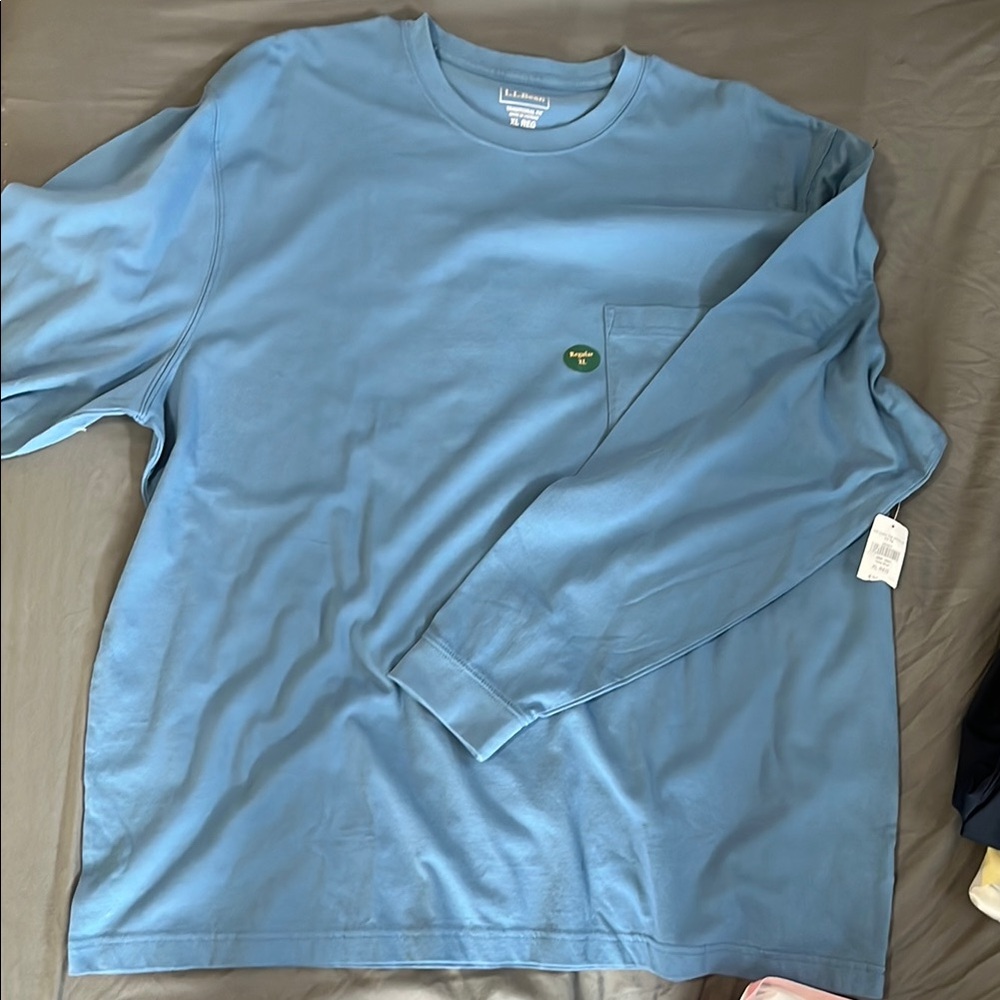 L.L. Bean Men's Blue Short Sleeve Tee